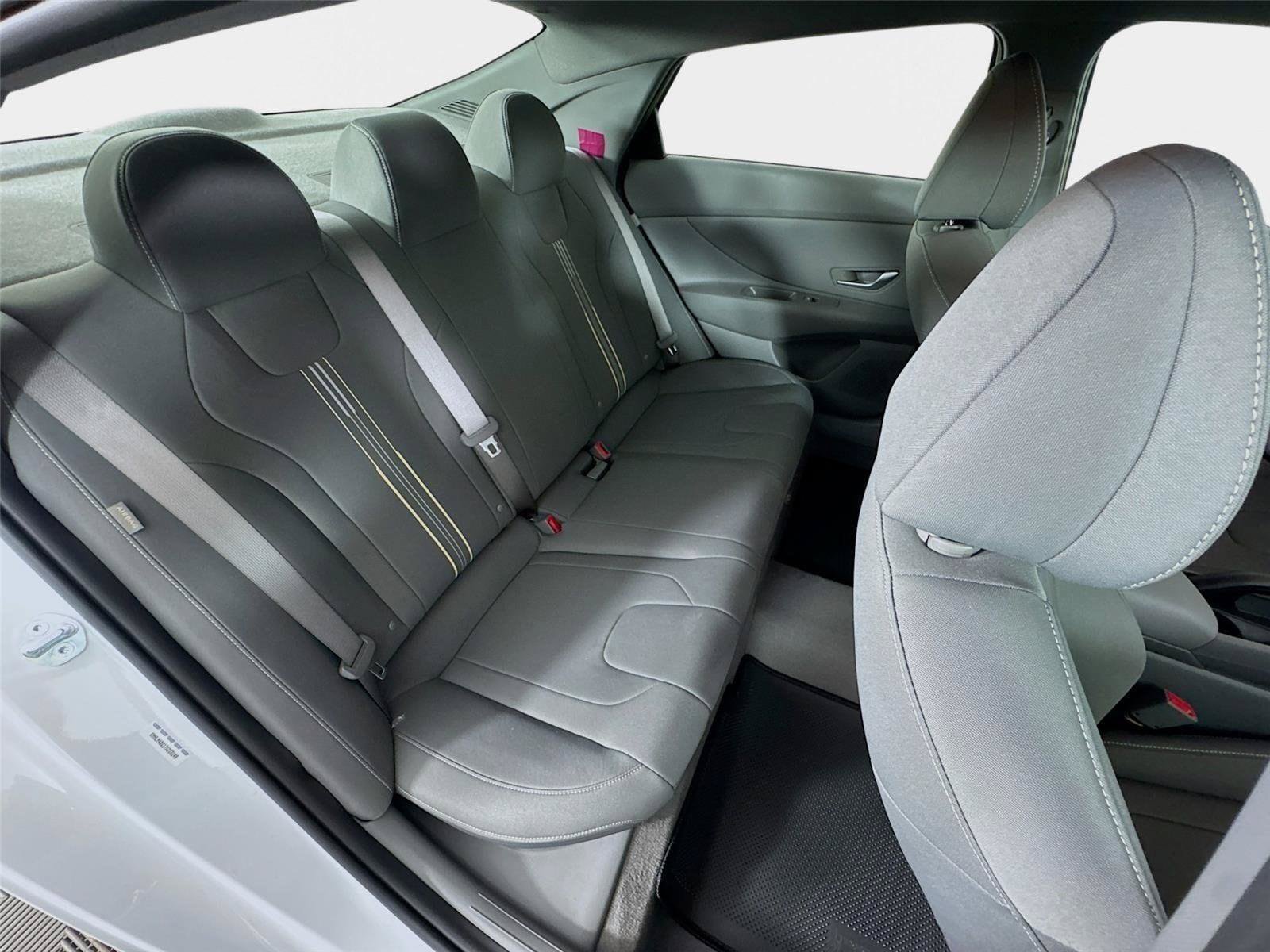 New 2026 Hyundai Elantra Sport FWD image 24