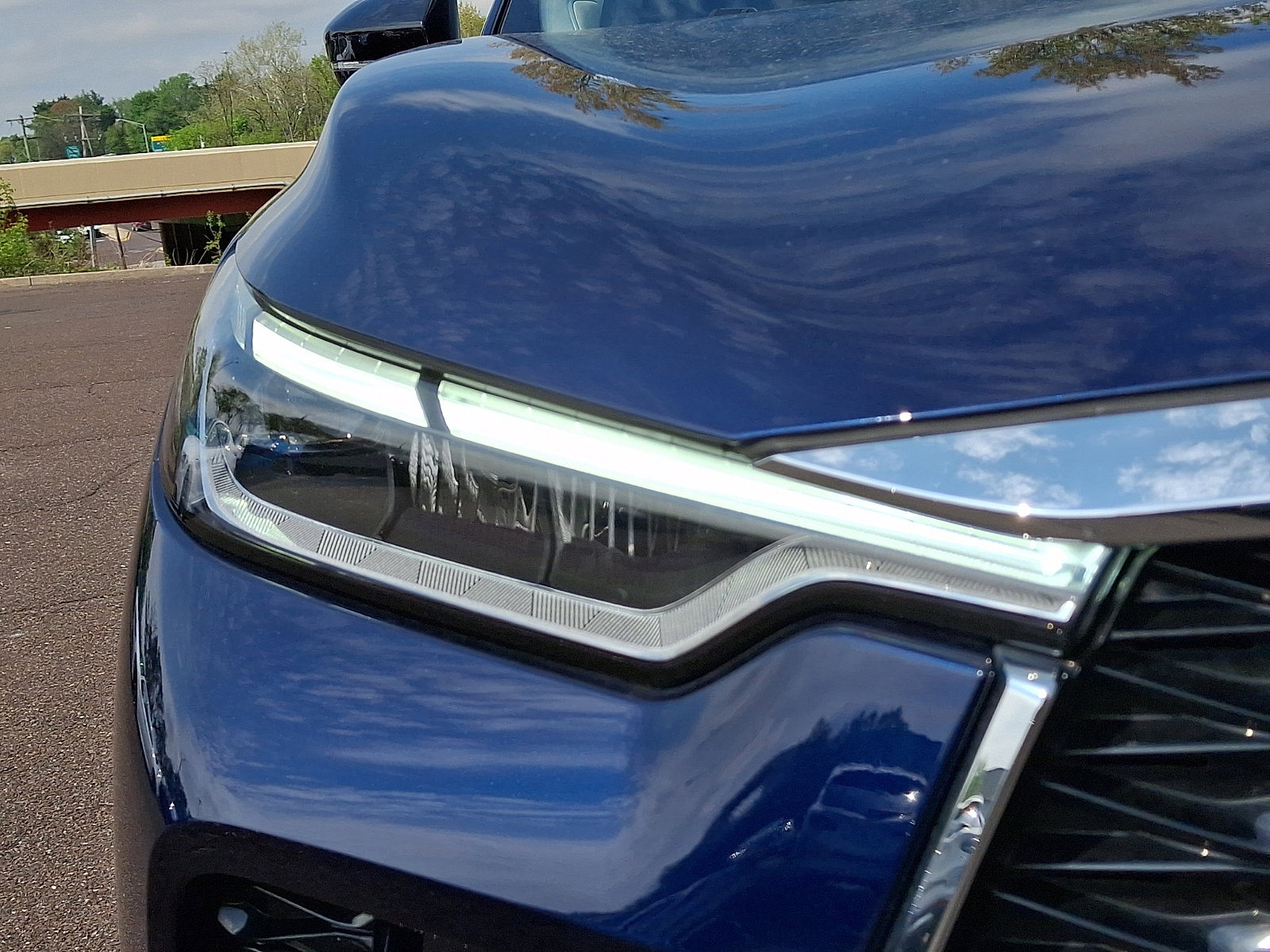 Certified 2024 INFINITI QX60 Luxe w/ Vision Package image 9