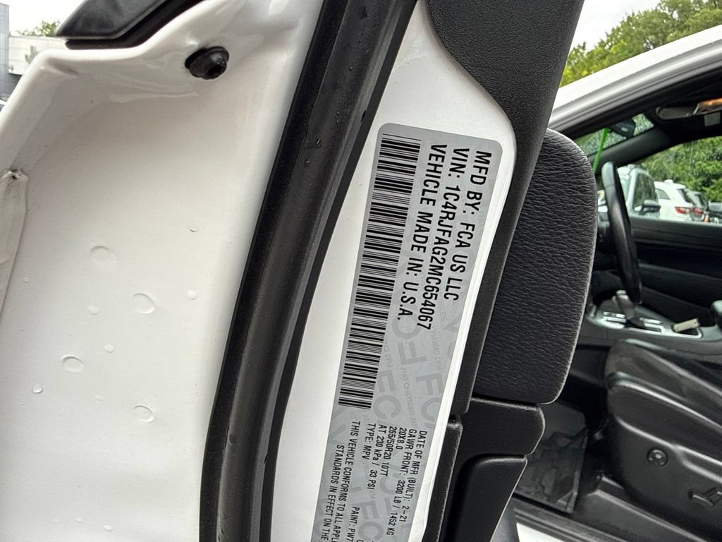 Used 2021 Jeep Grand Cherokee Laredo X AWD/4WD image 10