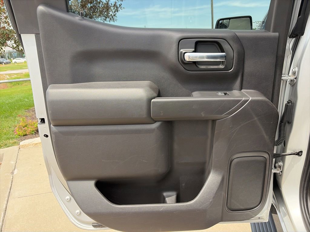 Used 2021 Chevrolet Silverado 1500 LT AWD/4WD image 42