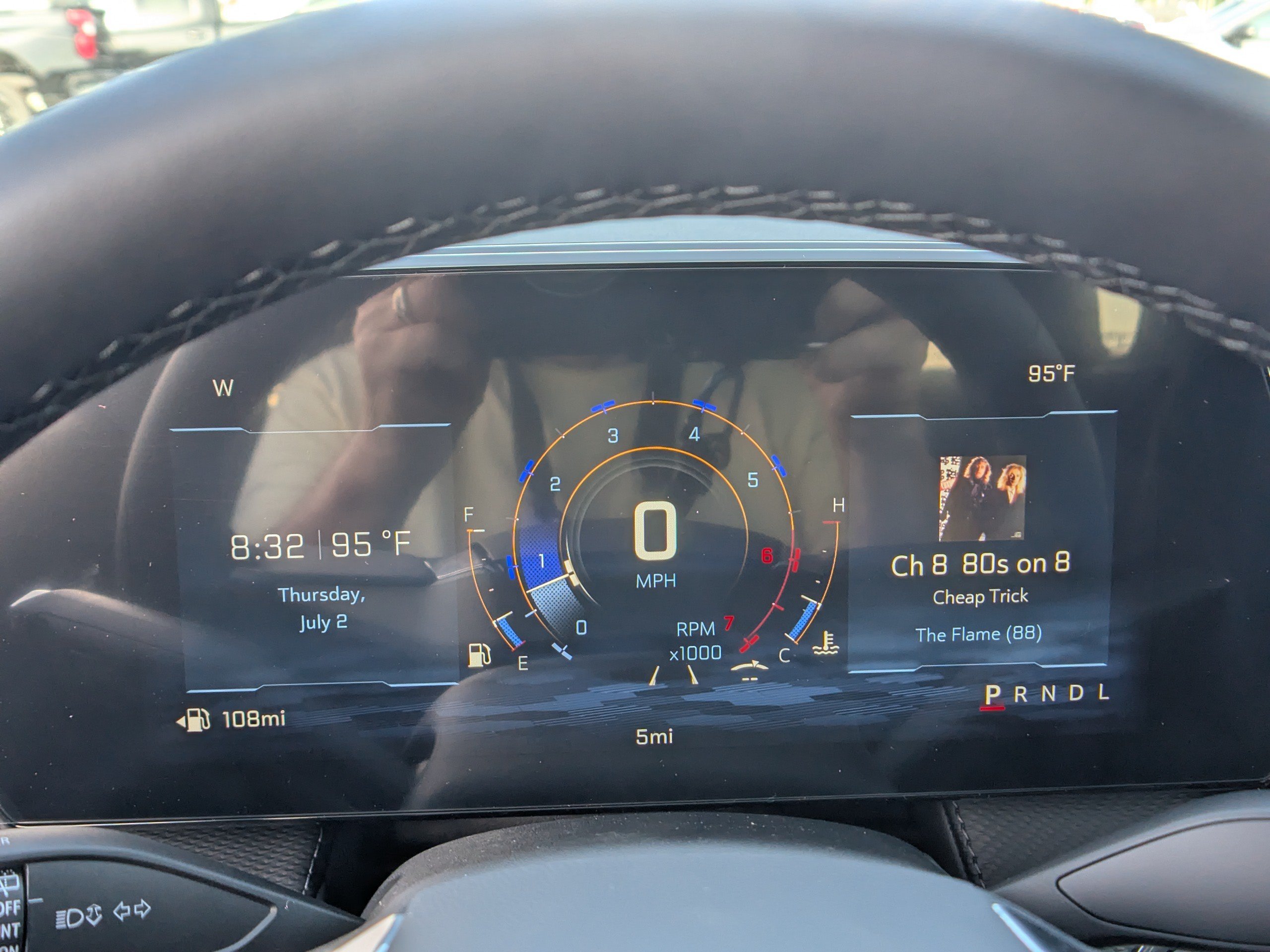 New 2027 Chevrolet Equinox LT w/ Convenience Package II FWD image 30