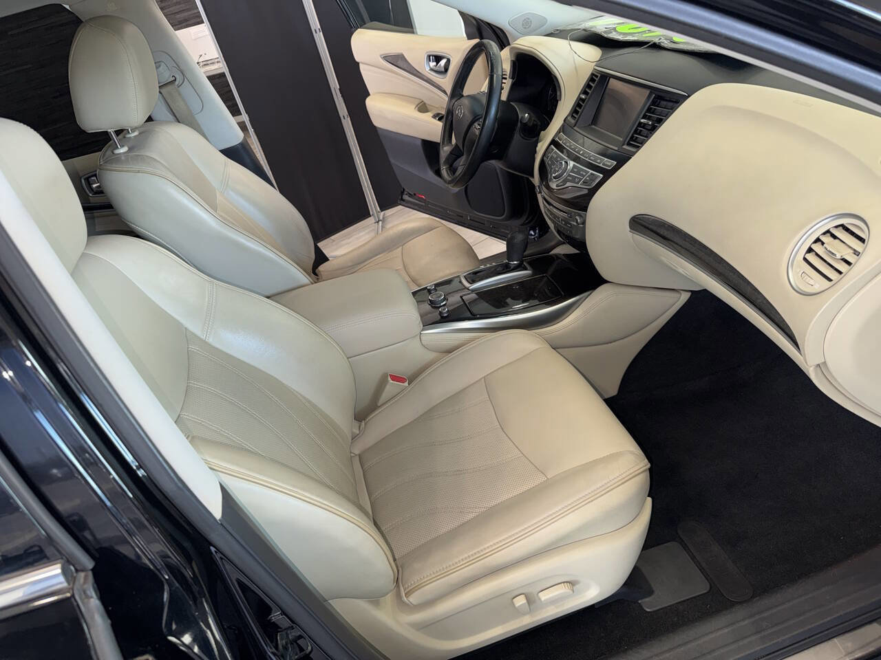 Used 2015 INFINITI QX60 FWD w/ Premium Plus Package image 25