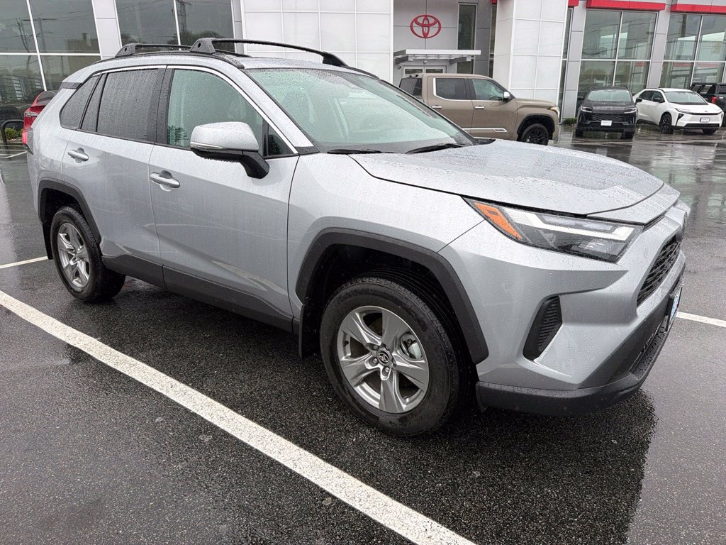 Used 2025 Toyota RAV4 XLE w/ Convenience Package
