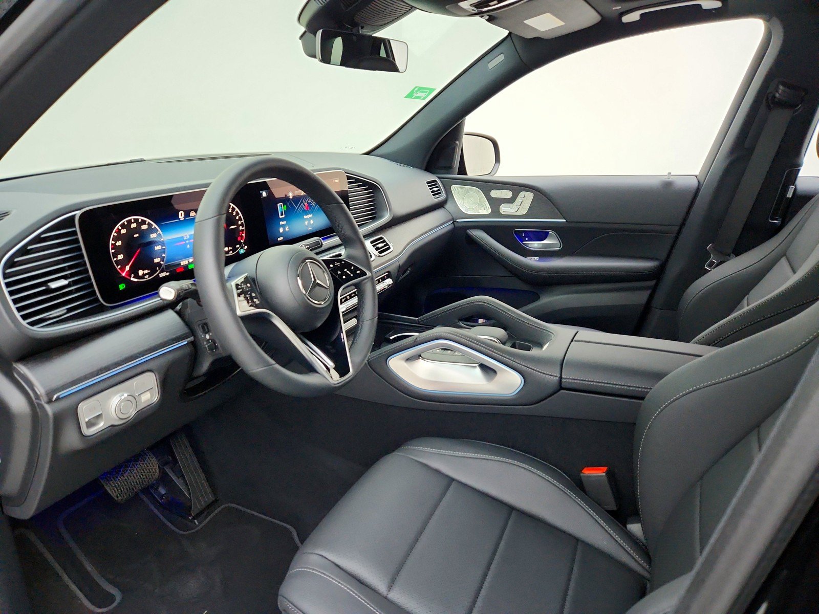 New 2026 Mercedes-Benz GLE 450e 4MATIC image 16