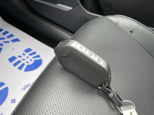 New 2026 Kia Sportage EX image 31