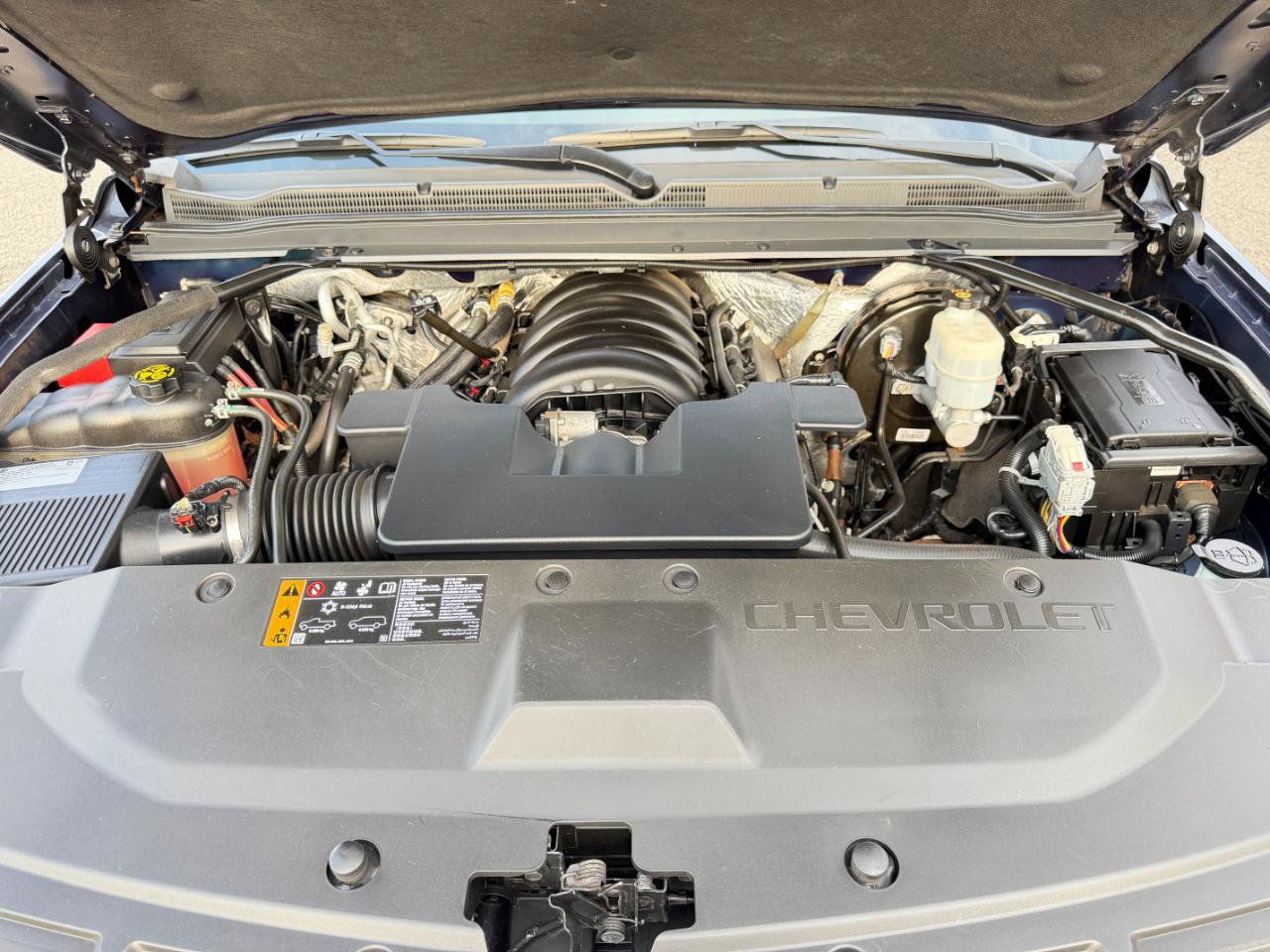 Used 2018 Chevrolet Suburban LT image 89