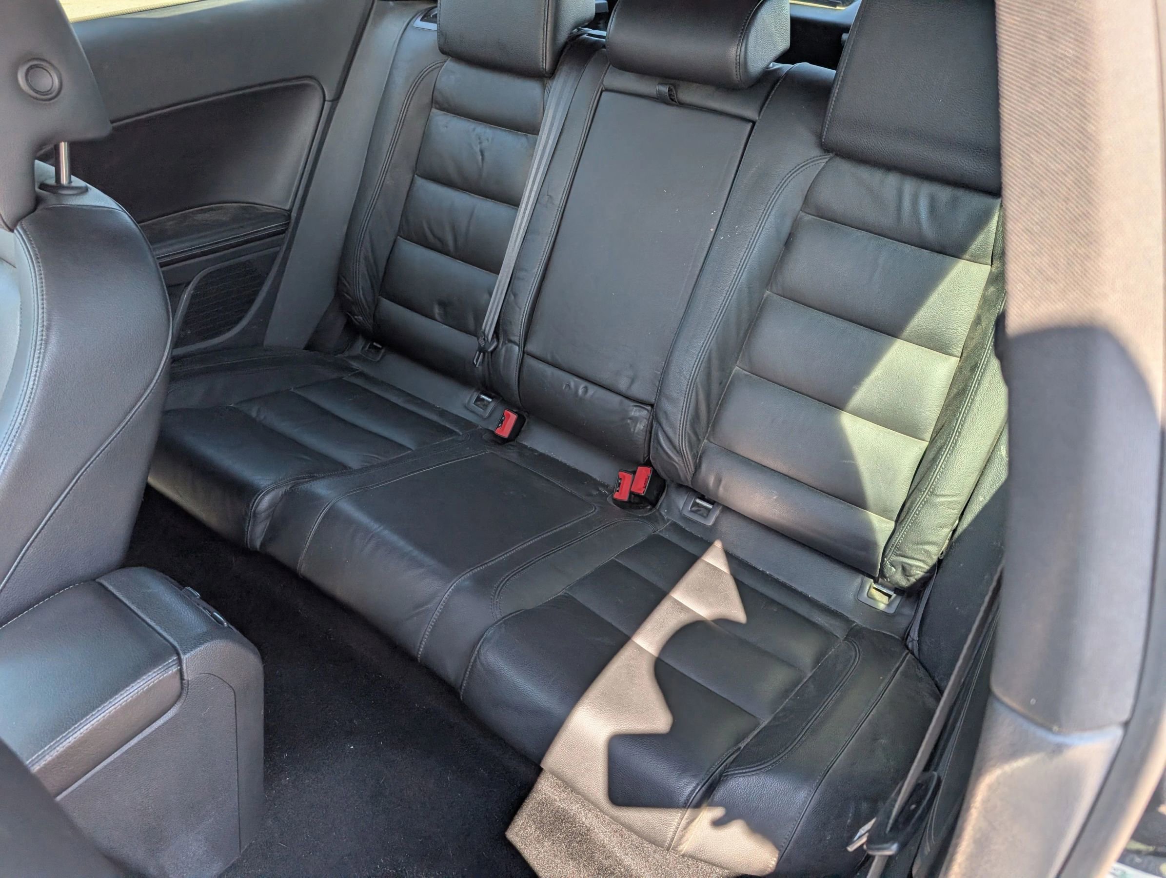 Used 2012 Volkswagen Golf R 2-Door image 17