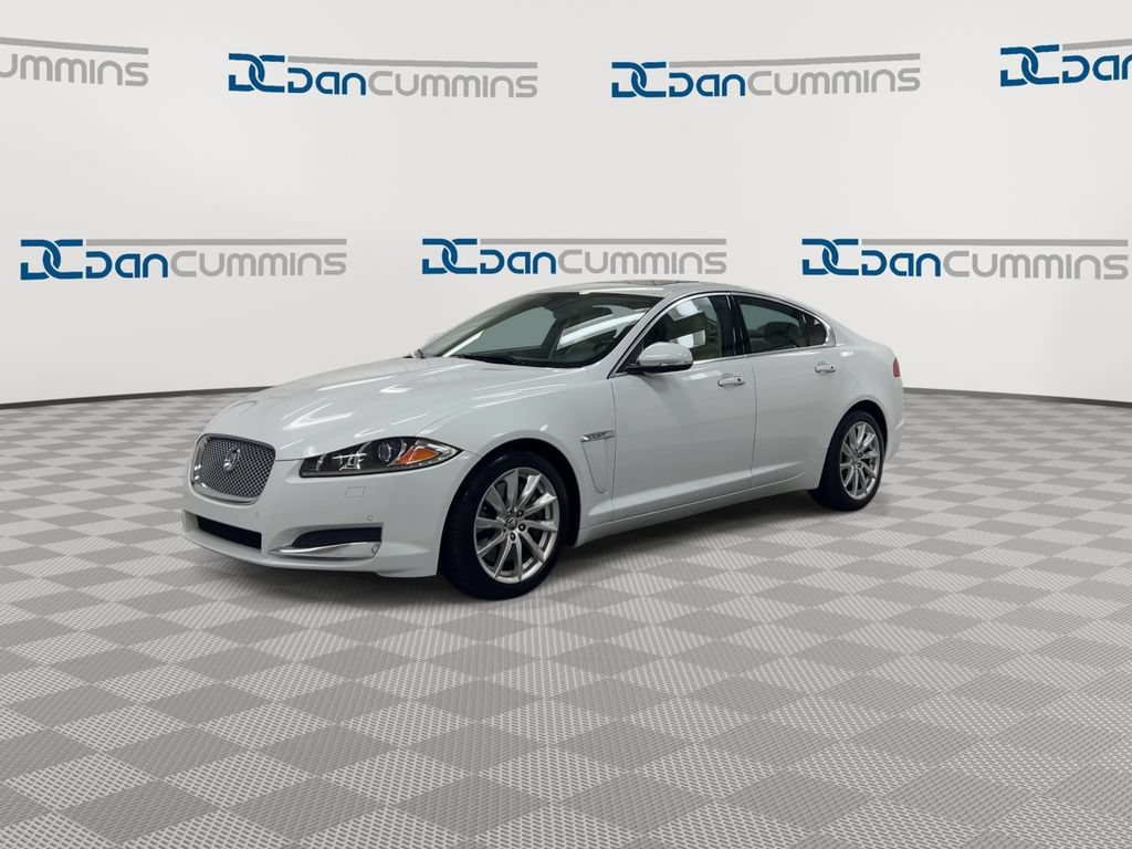 Used 2012 Jaguar XF RWD image 4