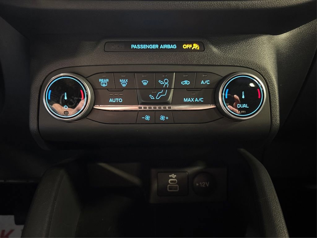 Certified 2025 Ford Escape ST-Line image 31