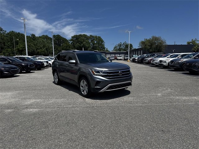 Used 2021 Volkswagen Atlas SE w/ Towing Package image 3