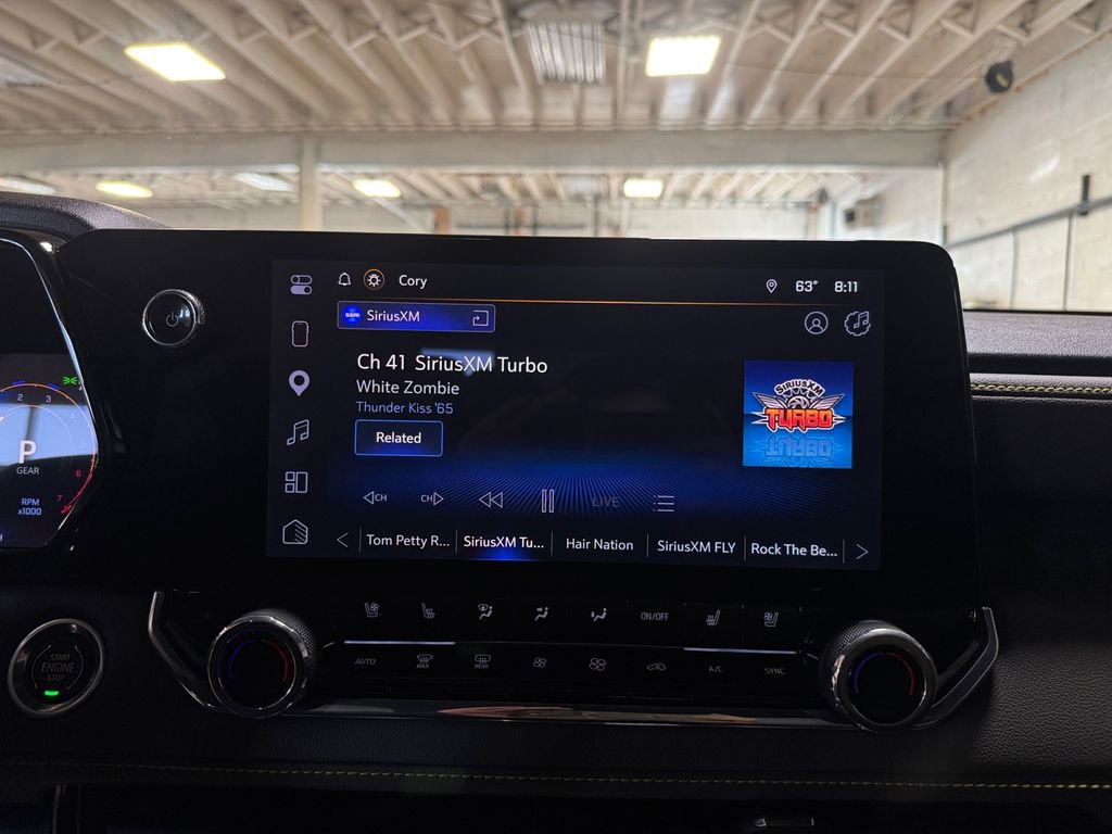 Used 2026 Chevrolet Colorado ZR2 AWD/4WD image 17