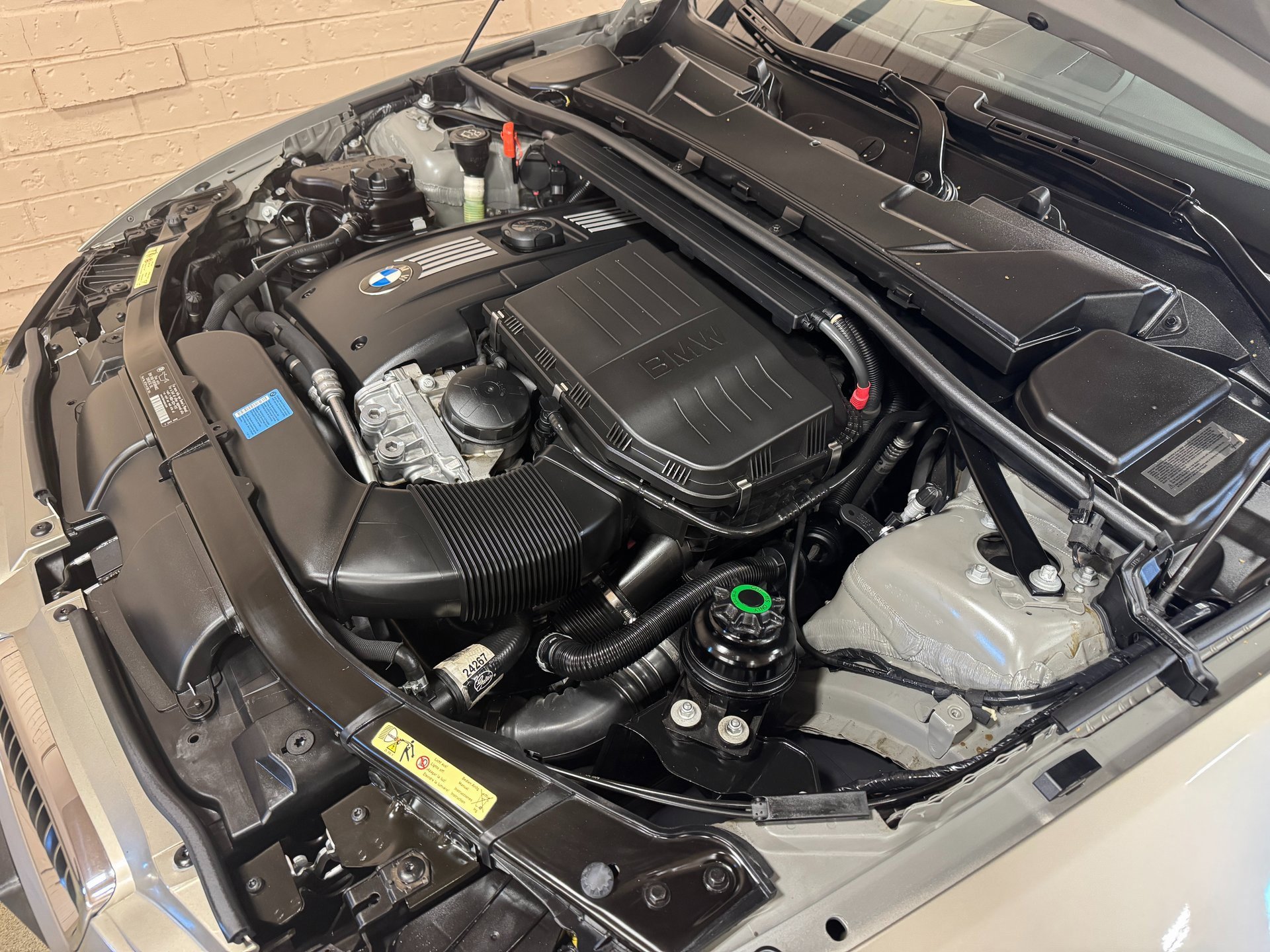 Used 2008 BMW 335i Convertible image 65