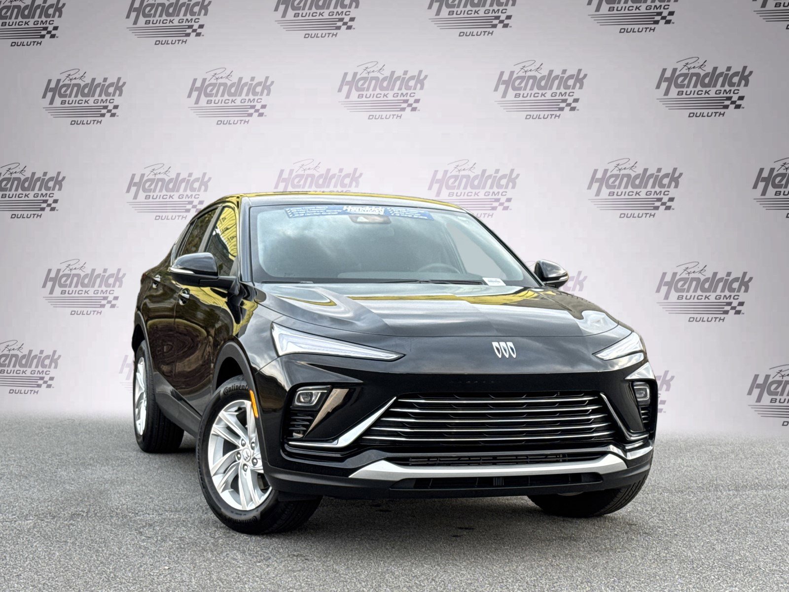 Used 2025 Buick Envista Preferred w/ Convenience I Package image 2