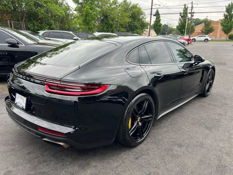 Used 2017 Porsche Panamera 4 AWD/4WD image 6