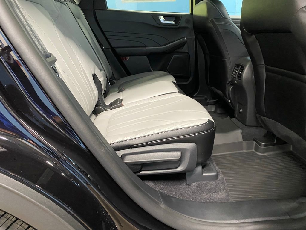 New 2026 Ford Escape Platinum w/ Premium Technology Package image 44