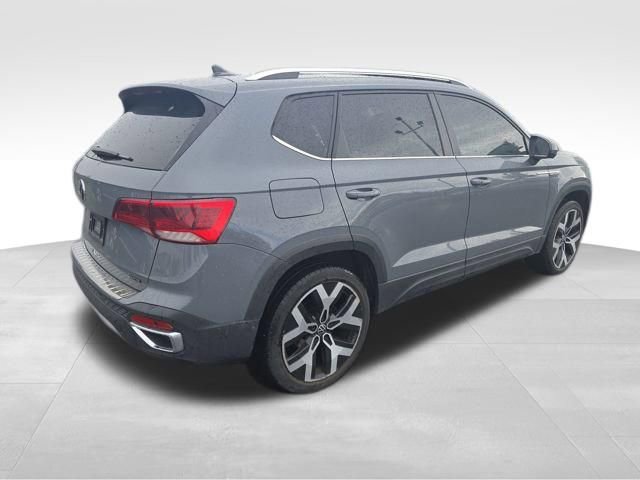 Used 2023 Volkswagen Taos SEL image 7