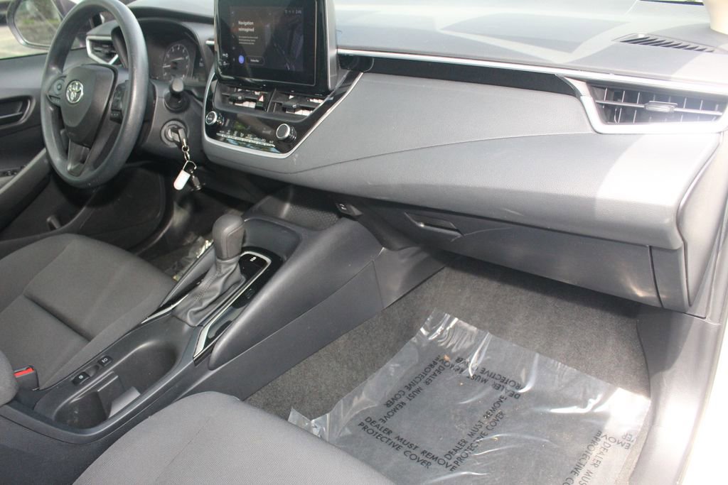 Used 2023 Toyota Corolla LE FWD image 24