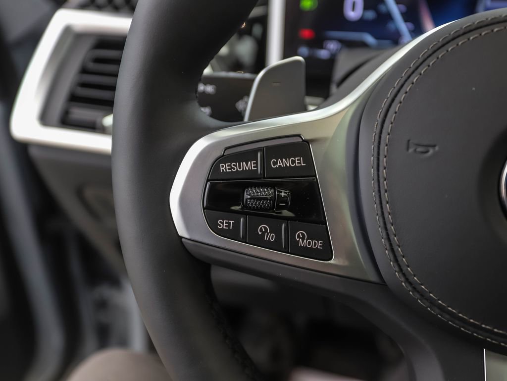 New 2026 BMW X5 xDrive40i w/ Executive Package image 12