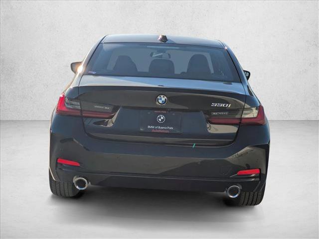 New 2026 BMW 330i Sedan image 8