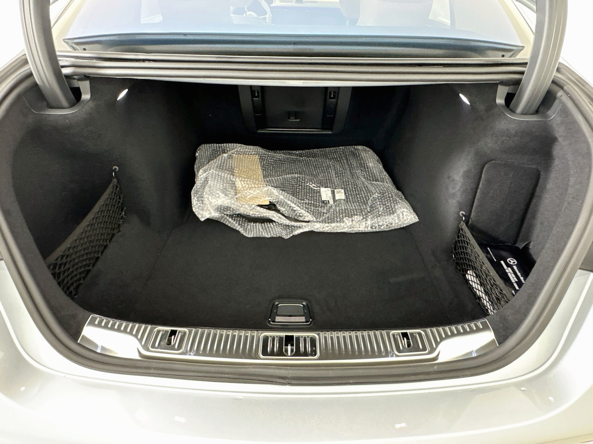 New 2027 Mercedes-Benz S 580 4MATIC Sedan image 28