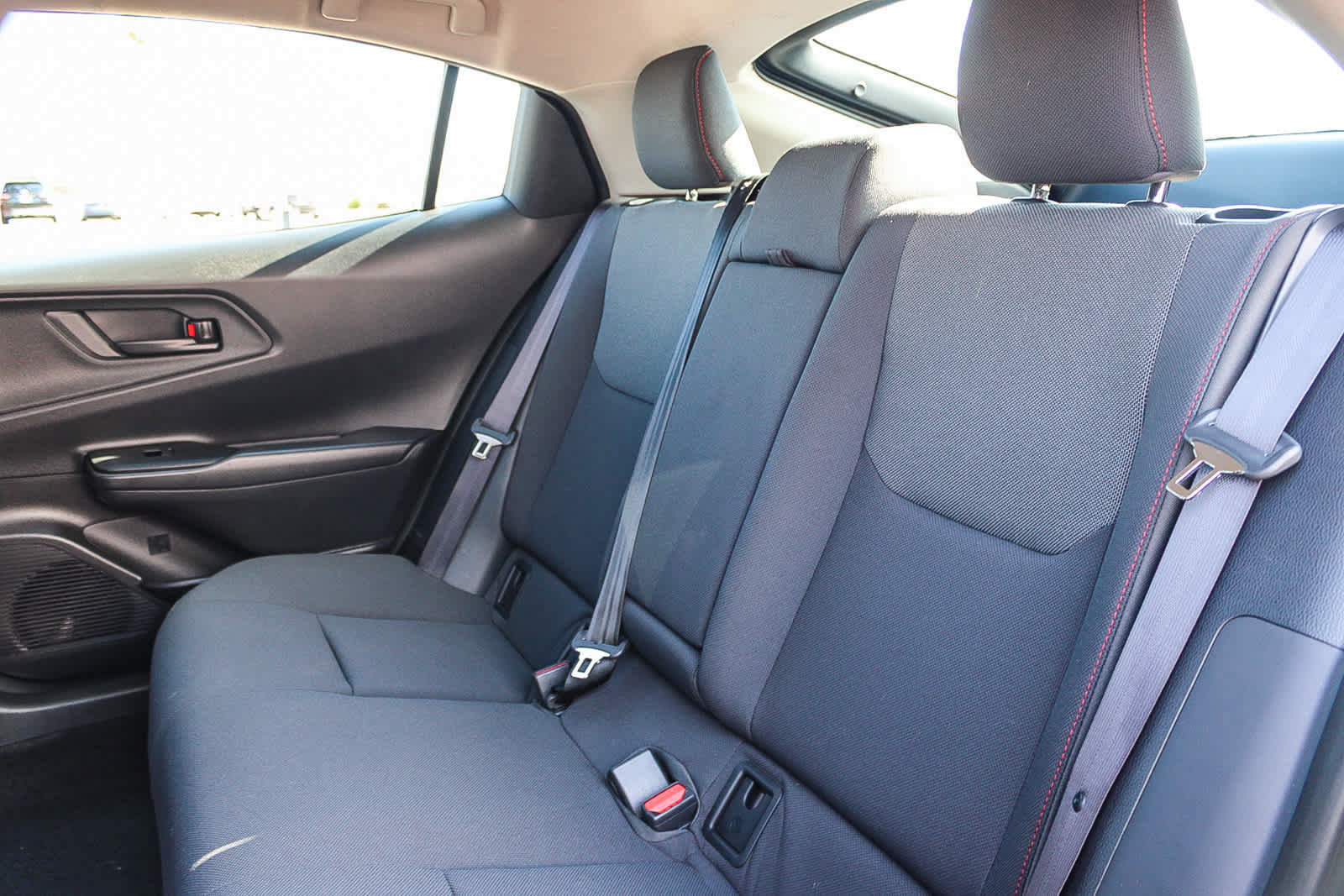 Used 2024 Toyota Prius Prime FWD image 18