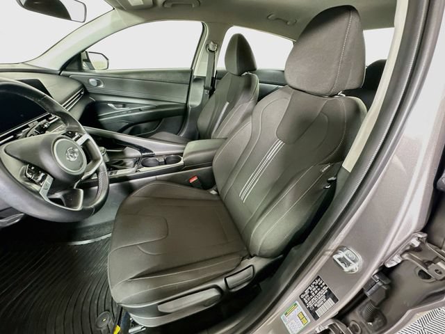 Certified 2023 Hyundai Elantra SEL w/ Convenience Package FWD image 26