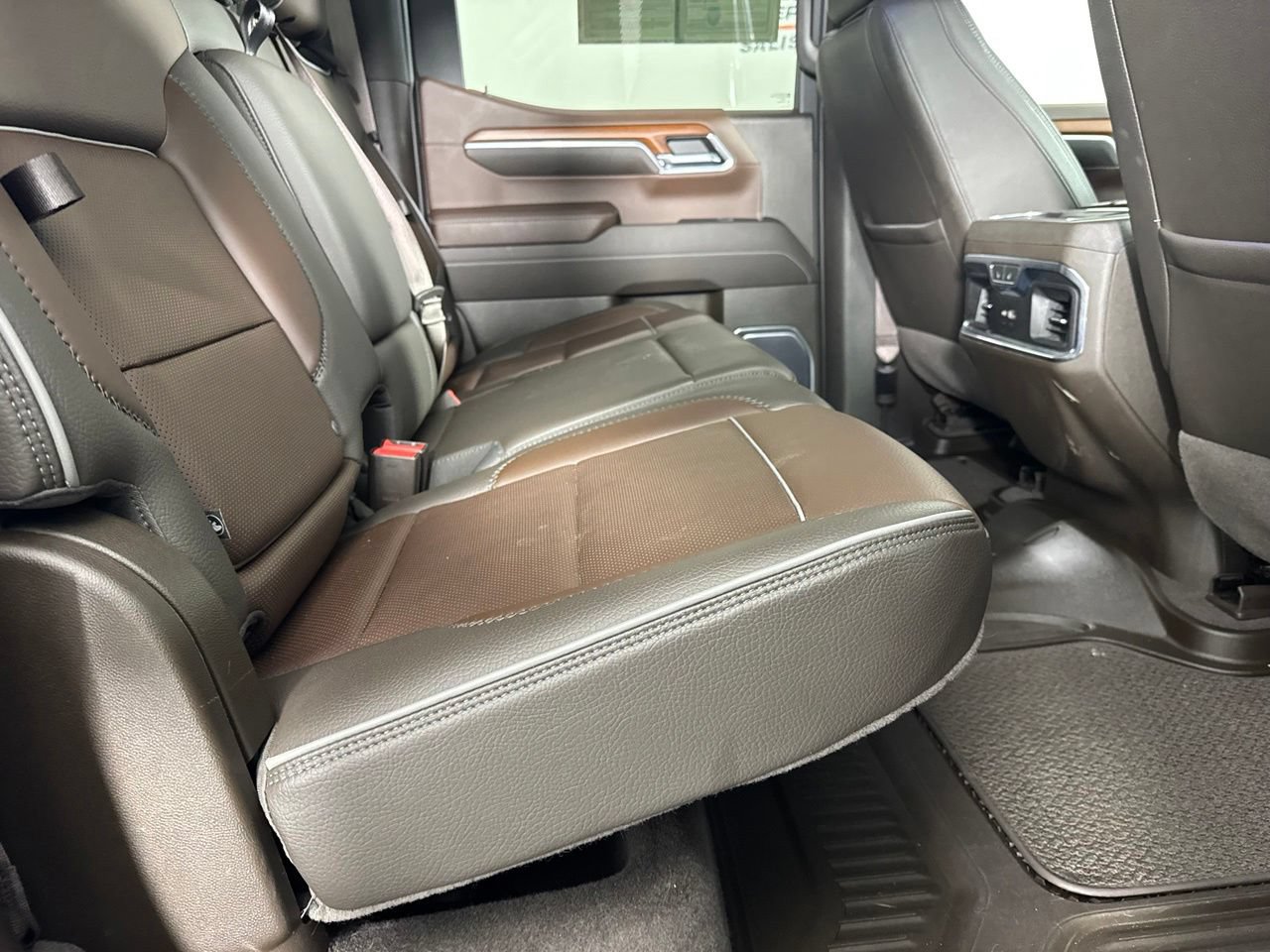 Used 2023 GMC Sierra 1500 Denali w/ Denali Reserve Package AWD/4WD image 34
