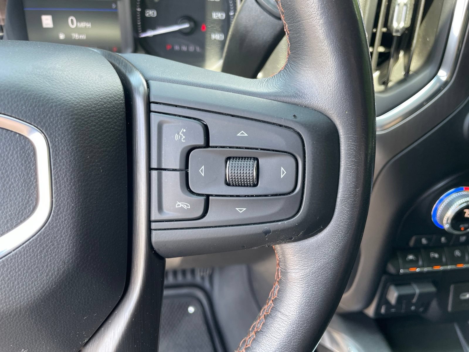 Used 2021 GMC Sierra 1500 AT4 w/ AT4 Premium Package AWD/4WD image 25
