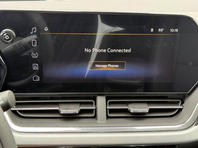 New 2026 Chevrolet Trax LT FWD image 10