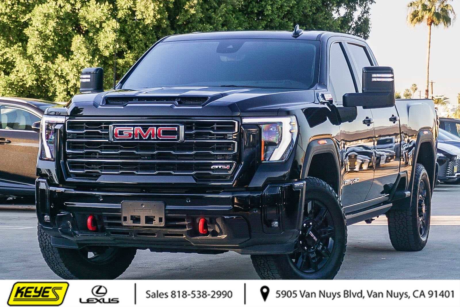 Used 2025 GMC Sierra 2500 AT4 w/ AT4 Premium Plus Package