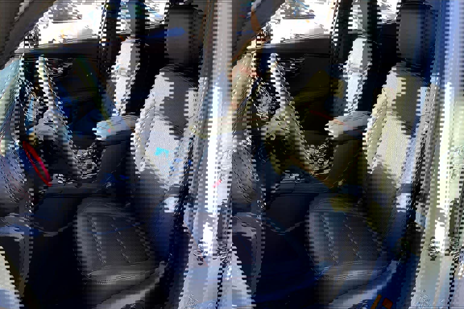 Used 2023 Chevrolet Blazer RS w/ Enhanced Convenience Package image 7