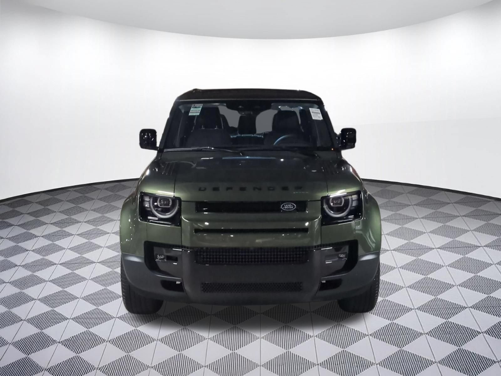 New 2026 Land Rover Defender 110 S AWD/4WD image 8