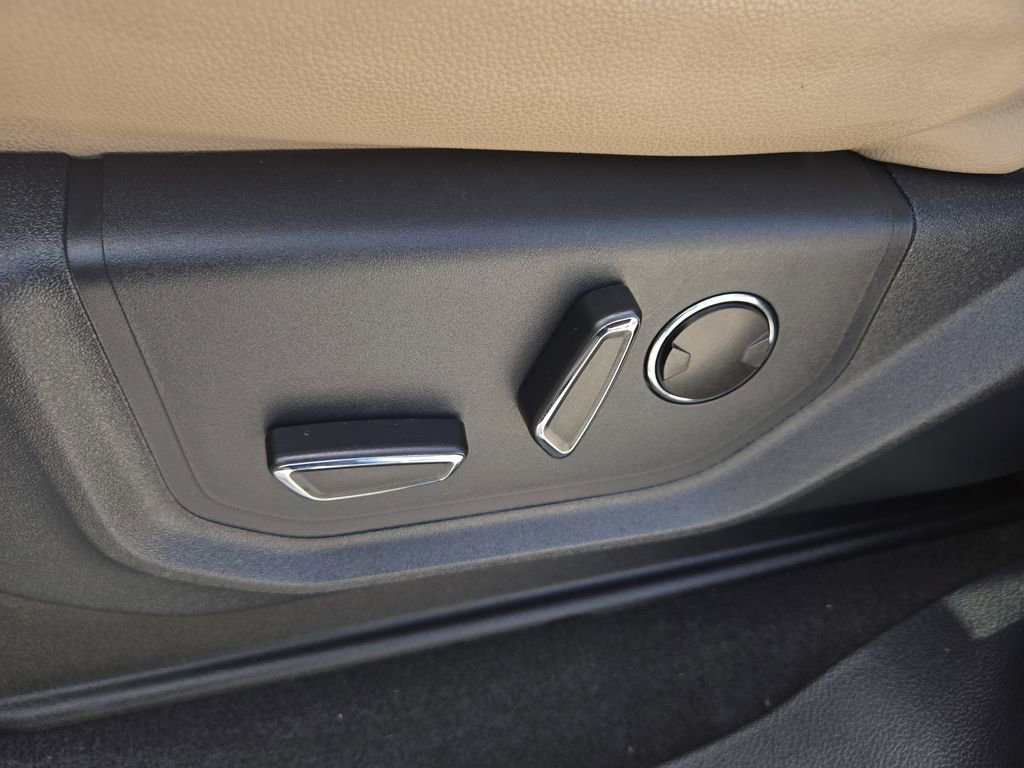 Used 2024 Ford Expedition Limited image 26