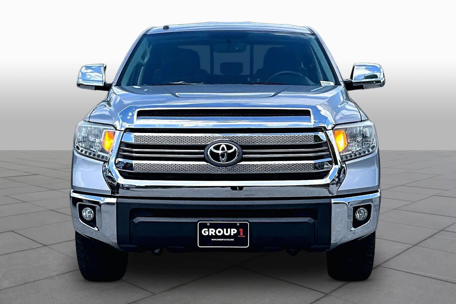 Used 2015 Toyota Tundra SR5 w/ SR5 Upgrade Package RWD image 4