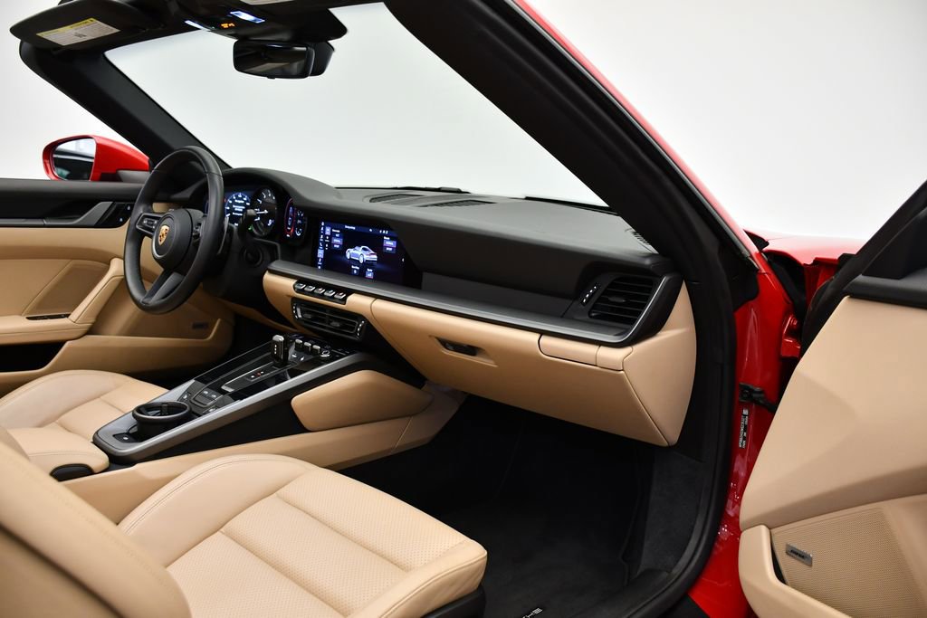 Used 2021 Porsche 911 Targa 4S image 48
