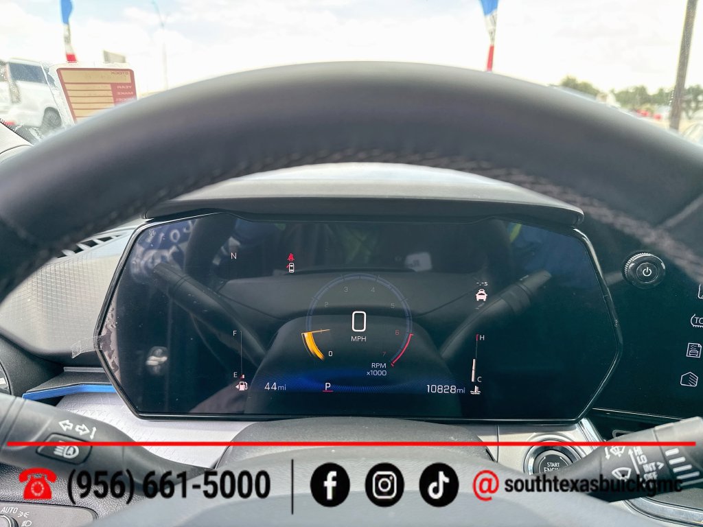 Used 2025 Chevrolet Trax LT w/ Driver Confidence Package FWD image 15