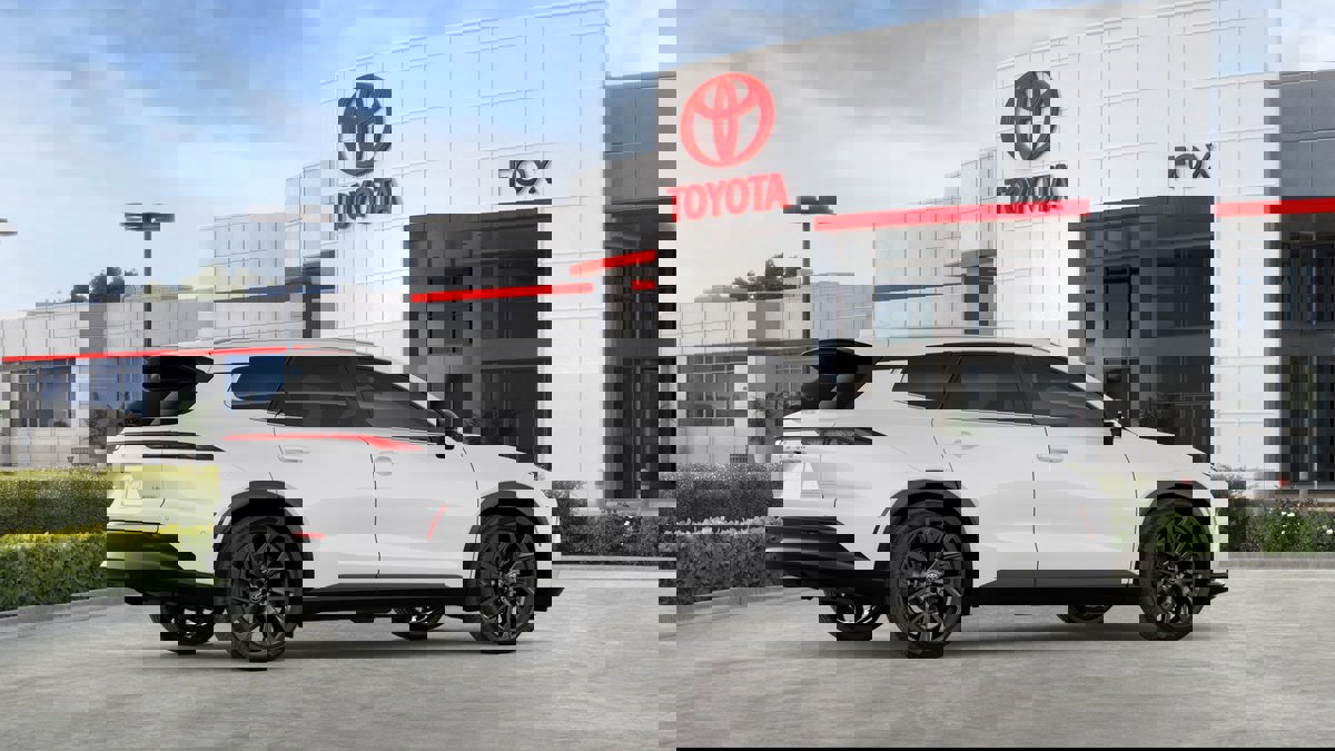 New 2026 Toyota Crown Signia image 11