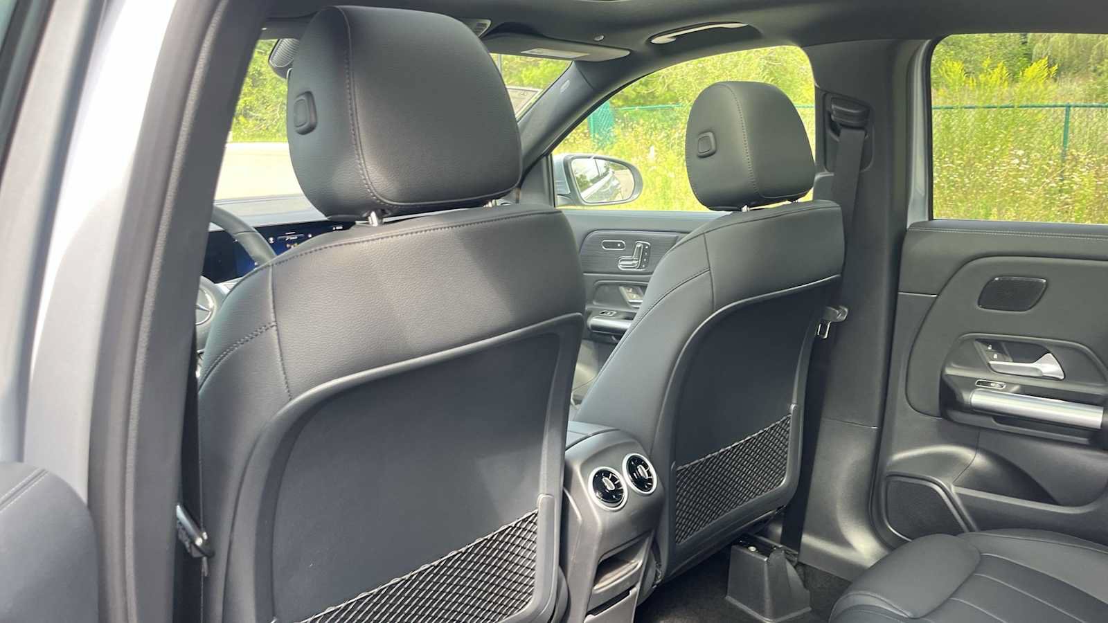 New 2026 Mercedes-Benz GLA 250 4MATIC image 30