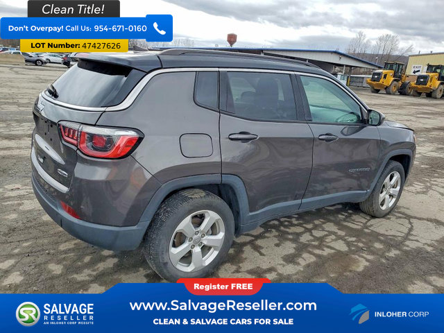 Used 2018 Jeep Compass Latitude w/ Popular Equipment Group AWD/4WD image 4