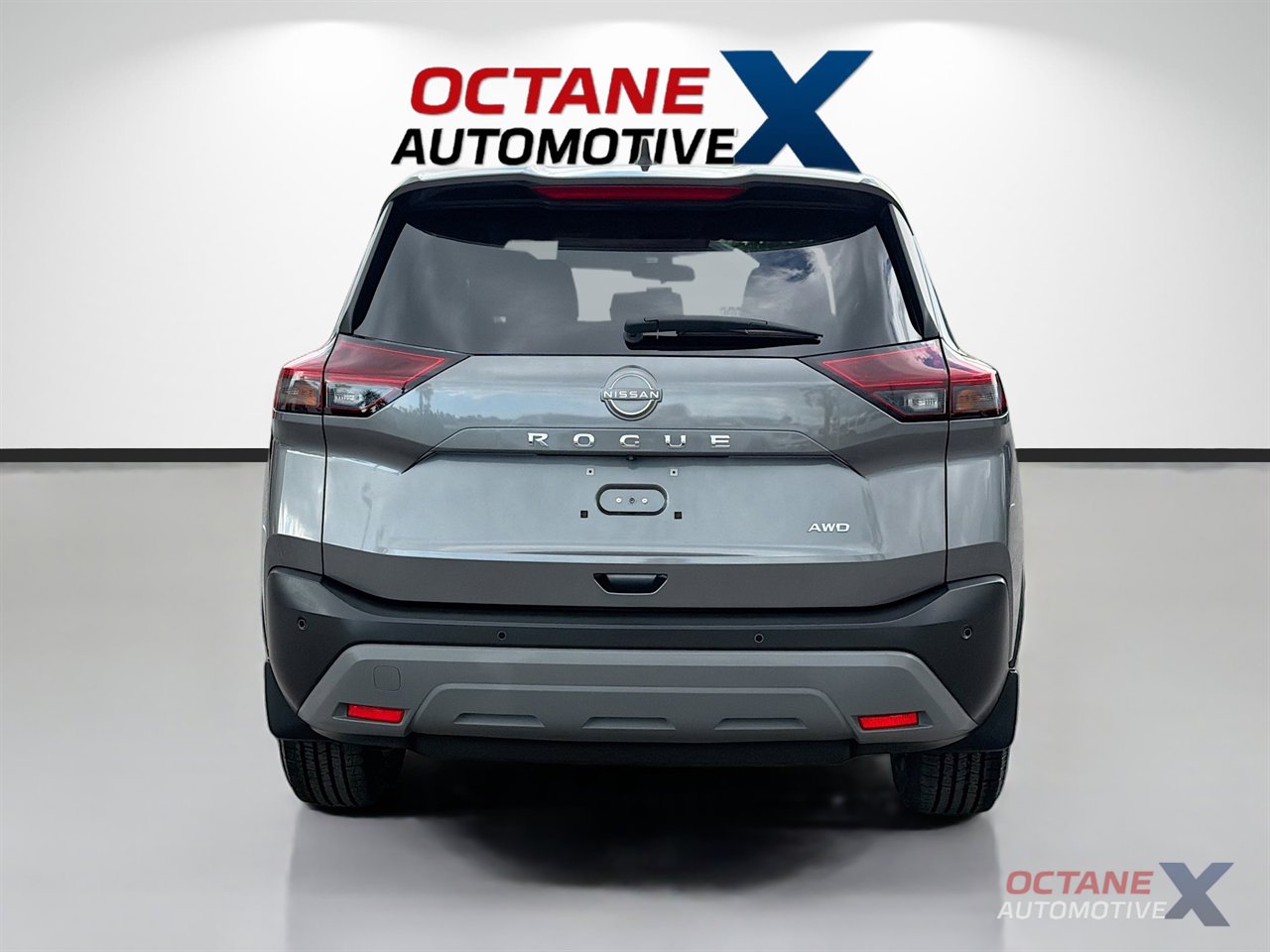 Used 2022 Nissan Rogue S AWD/4WD image 6