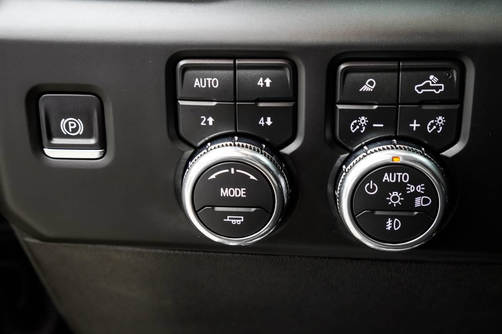 Used 2026 GMC Sierra 2500 AT4X AWD/4WD image 44