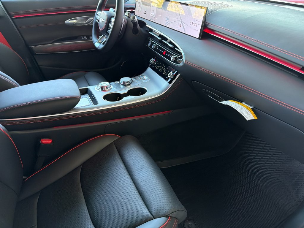 New 2027 Genesis GV70 2.5T Sport Prestige AWD/4WD image 16
