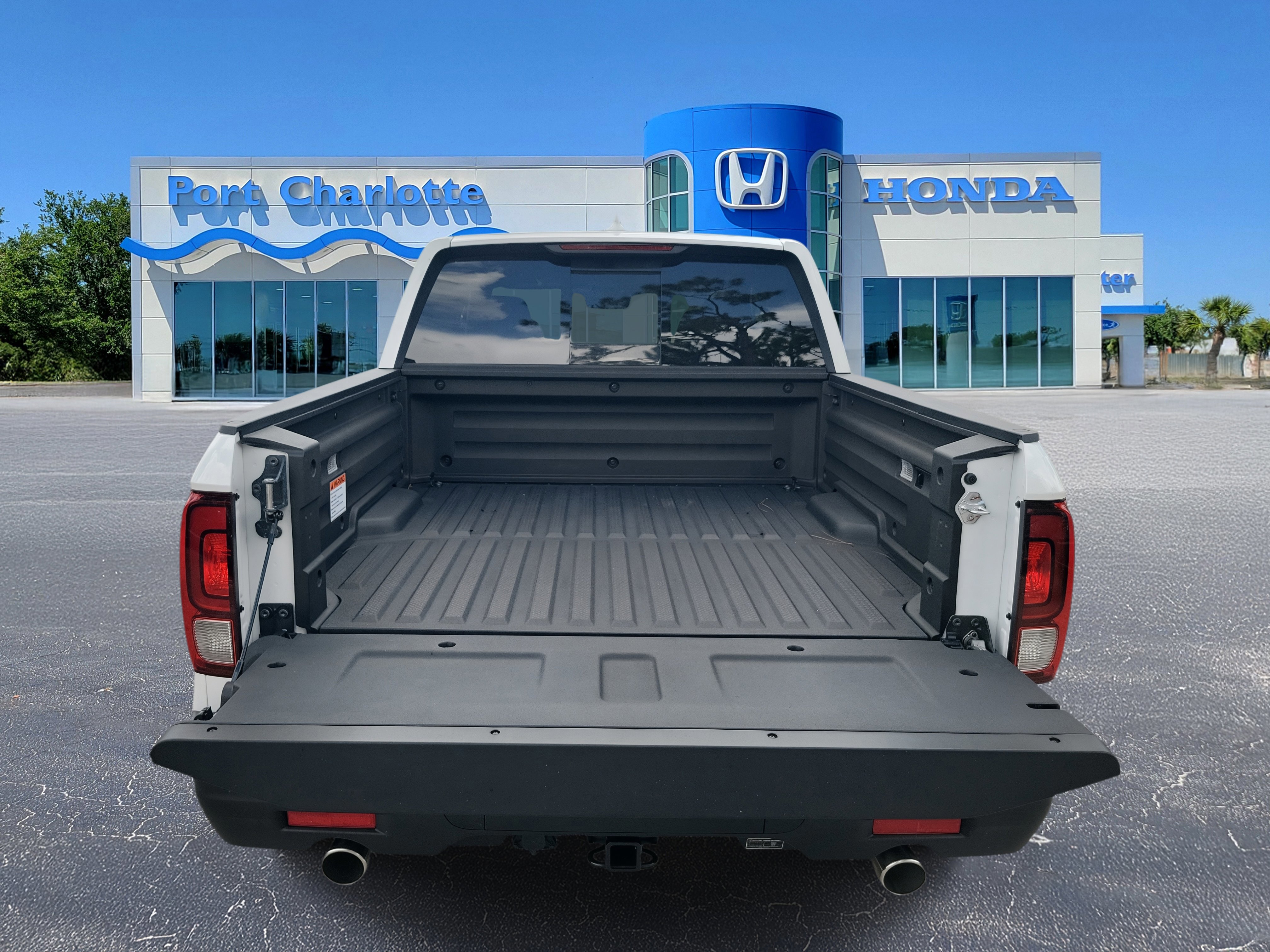 New 2026 Honda Ridgeline RTL image 2