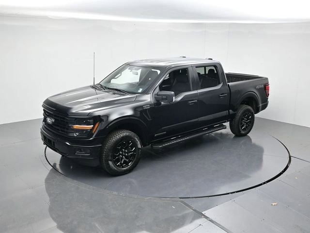 New 2025 Ford F150 XLT w/ Equipment Group 302A MID image 36