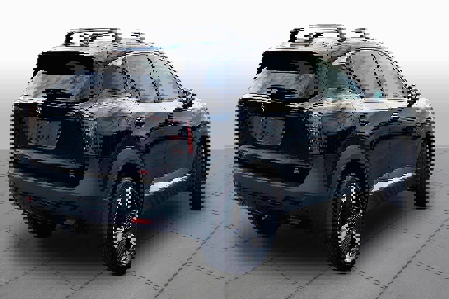 Used 2026 Nissan Kicks SR image 12