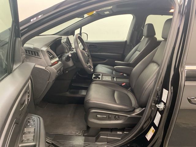 Certified 2025 Honda Odyssey Sport-L image 8