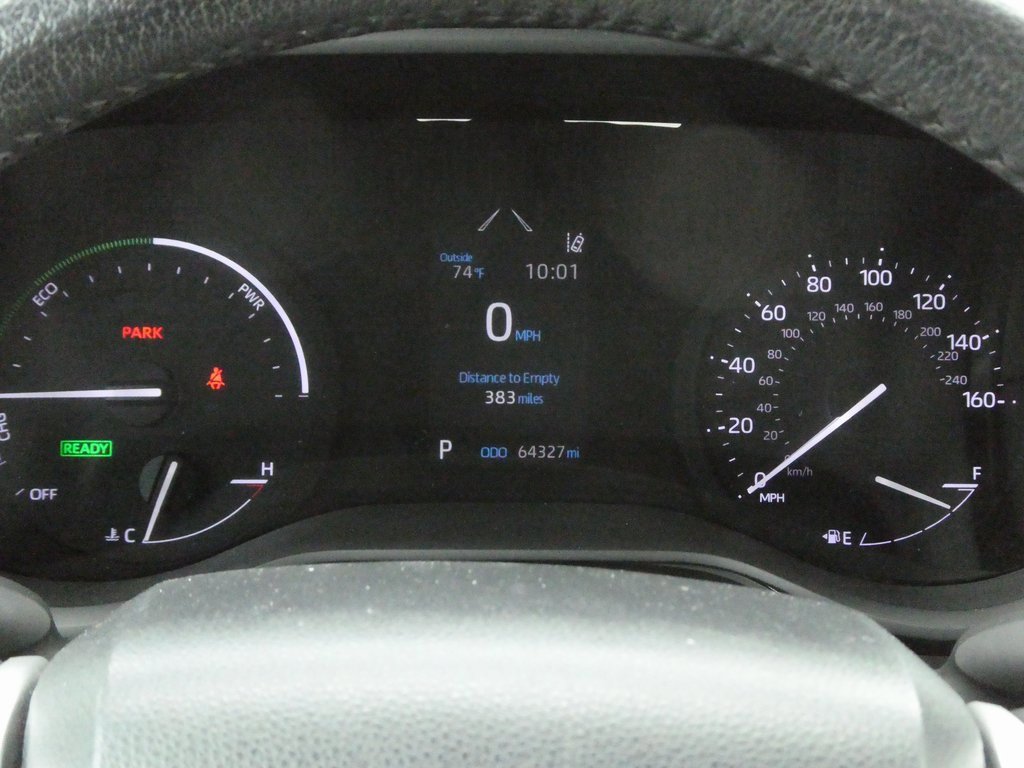 Used 2023 Toyota Sienna XLE image 5