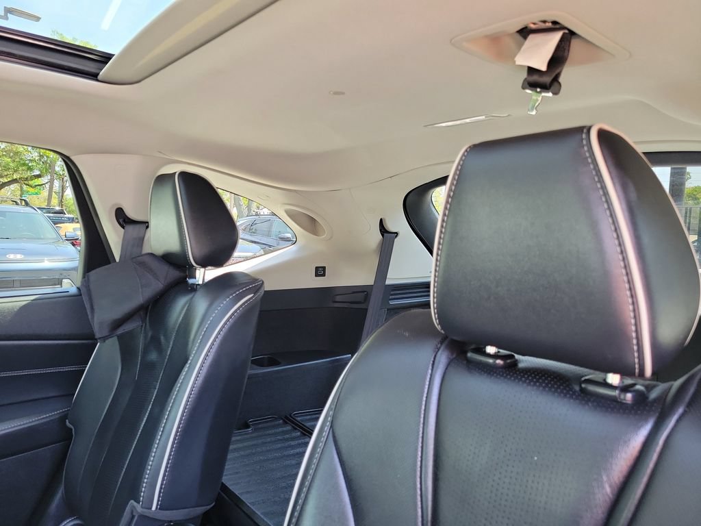 Used 2023 Acura MDX SH-AWD w/ Advance Package image 15