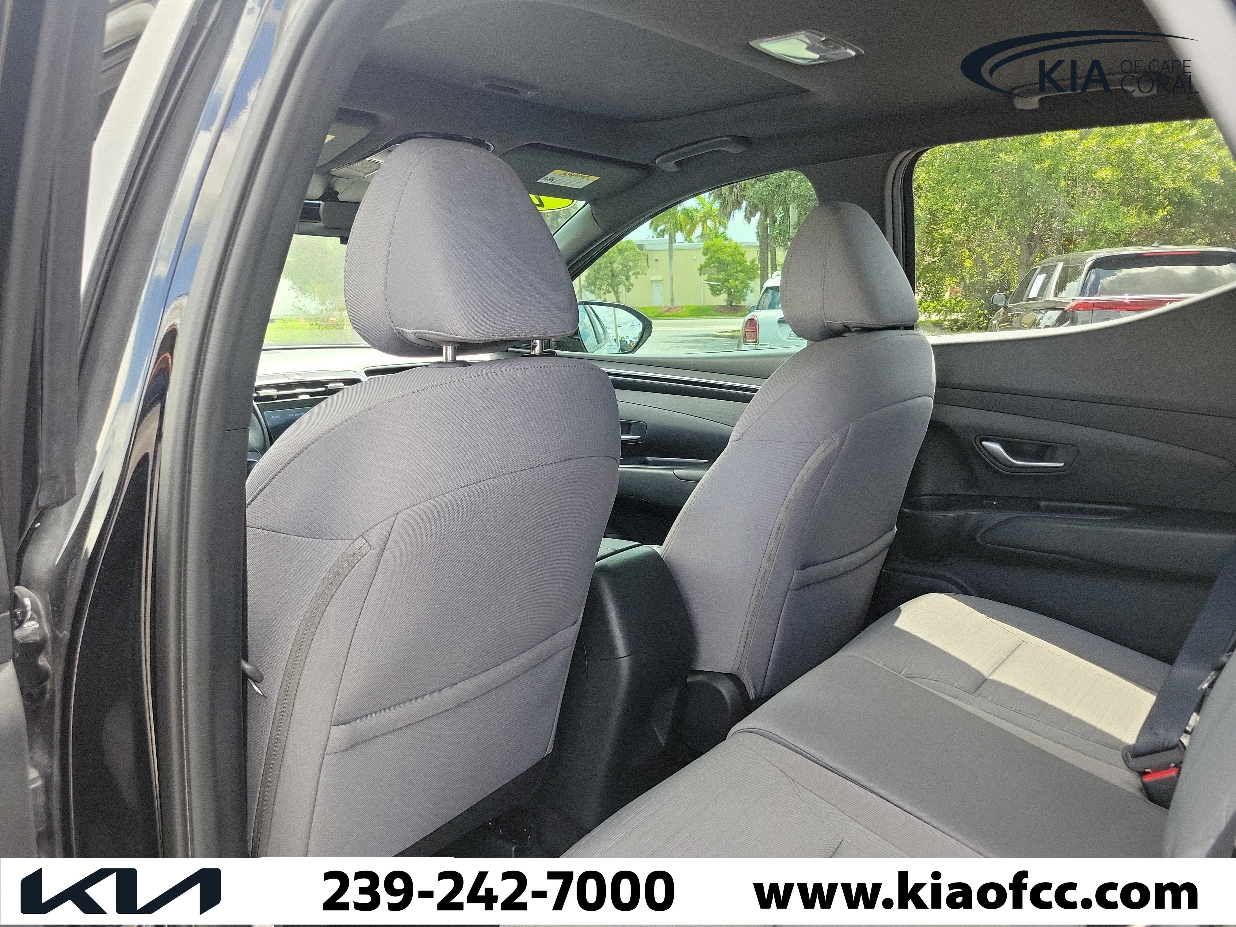 Used 2022 Hyundai Santa Cruz SEL w/ Activity Package FWD image 11