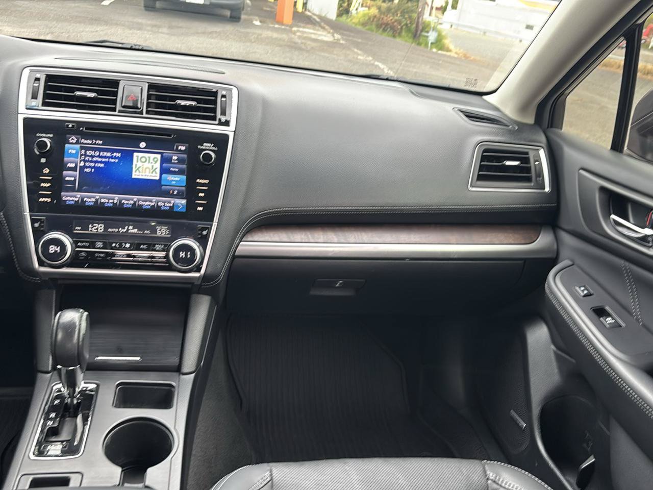 Used 2018 Subaru Outback 2.5i Limited AWD/4WD image 20